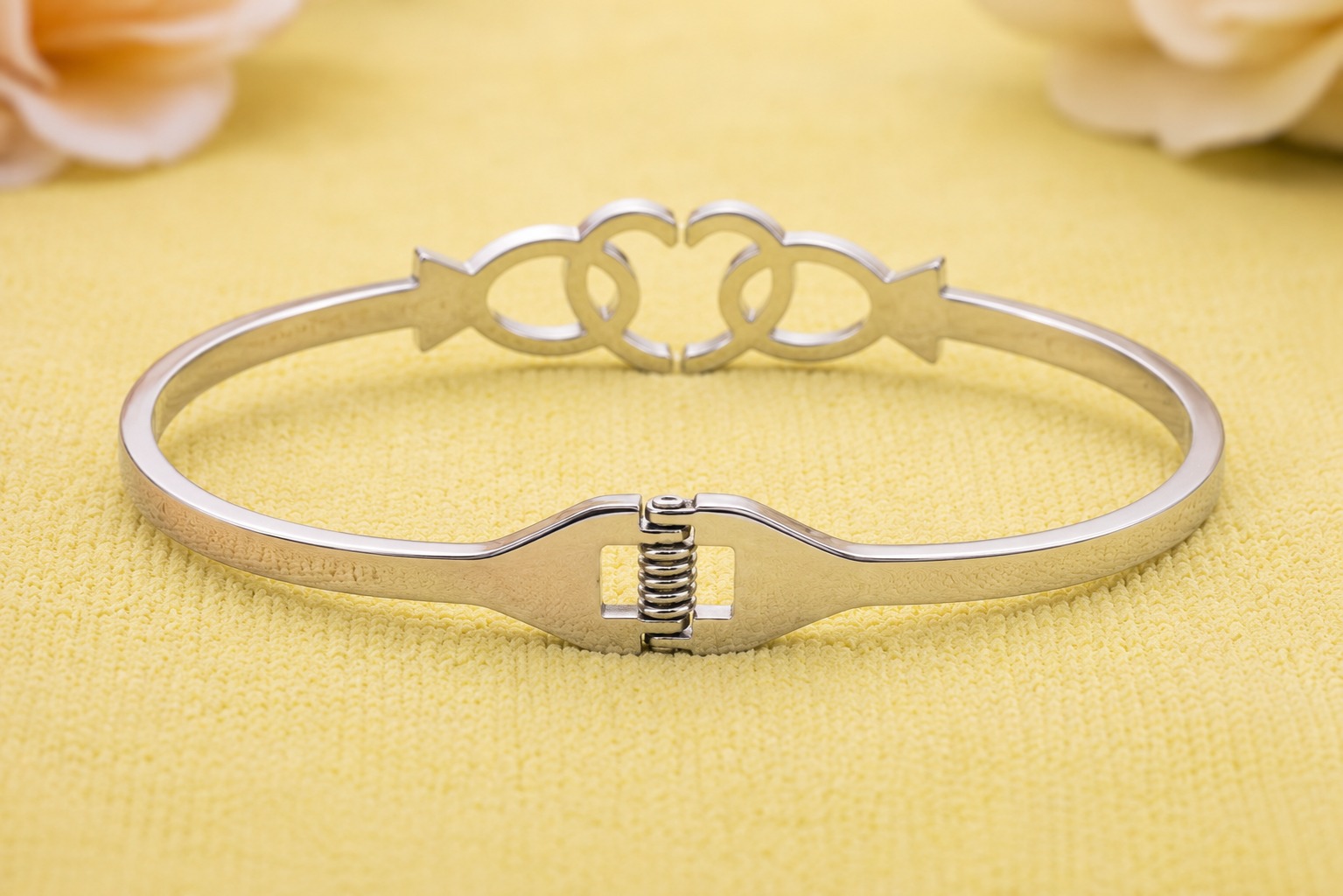 Luxe Bloom Designer Bracelet - Image 2