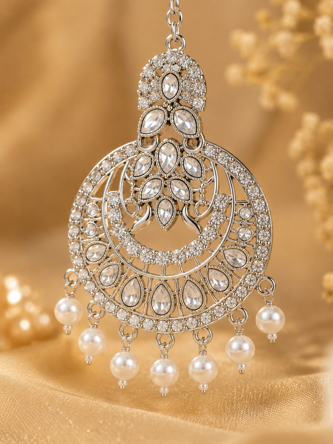 Pearl Royale Crystal Maang Tikka - Image 2