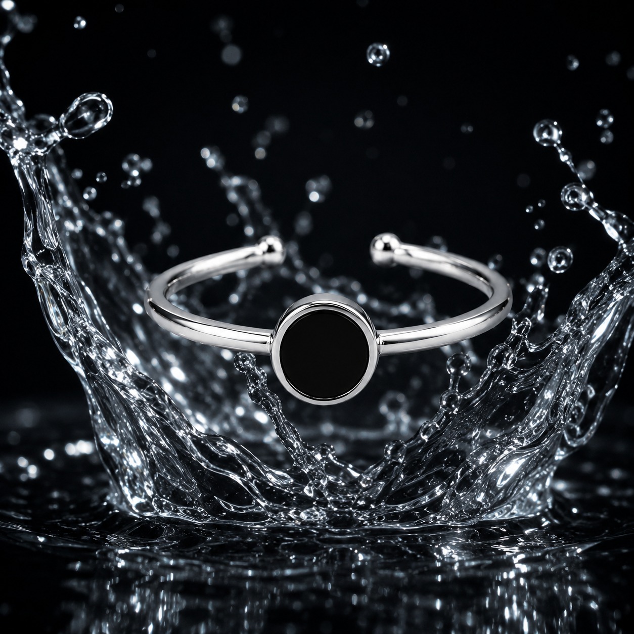 Eclipse Black Circle Ring - Image 4