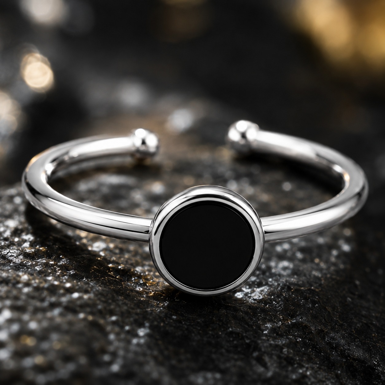 Eclipse Black Circle Ring for Women – Elegant Black Circle Design Fashion Ring