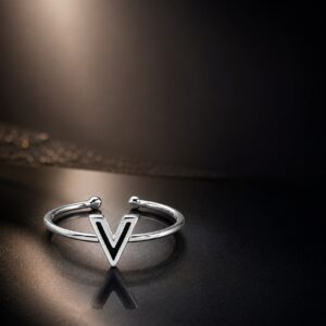 Valora V Adjustable Ring with sleek V-shaped design and polished silver finish for modern fashion style