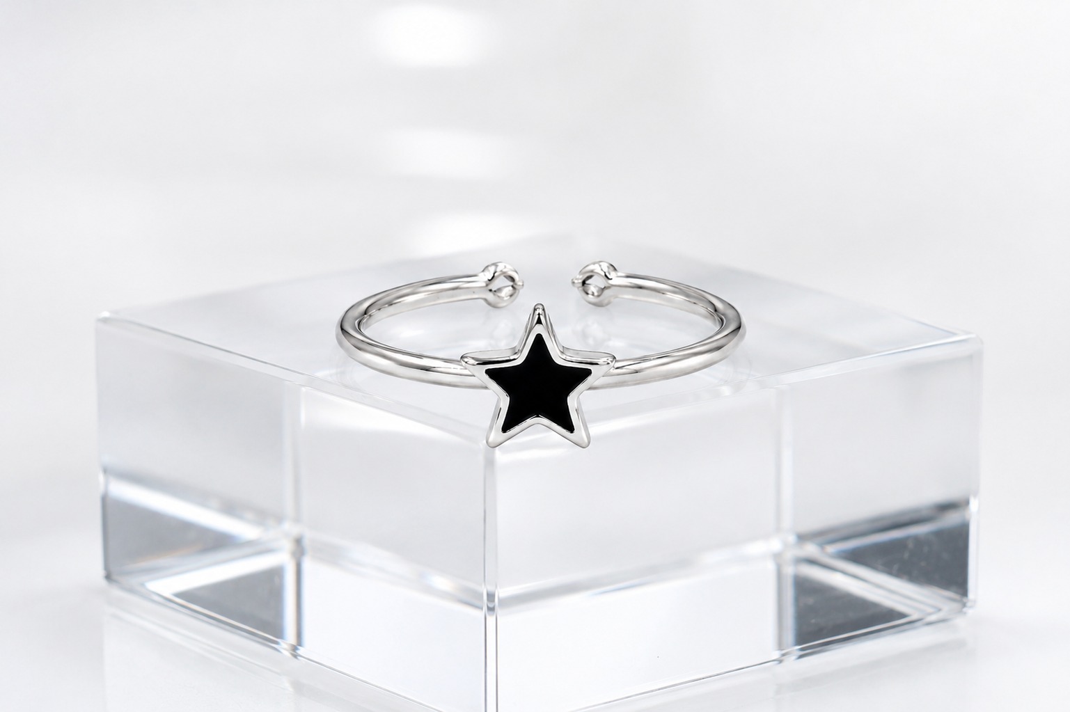 Twinkle Star Open Band Ring - Image 2