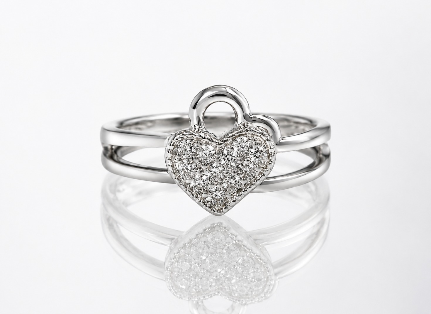 Sparkle of Love – Silver Heart Ring - Image 5